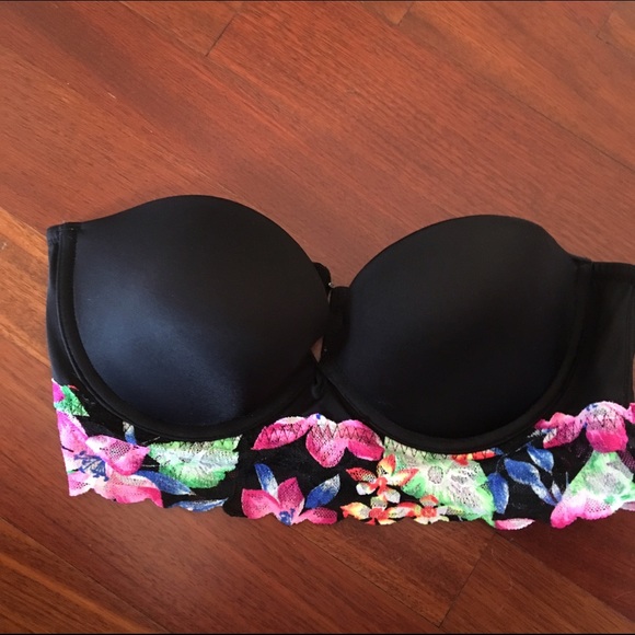 PINK strapless bra