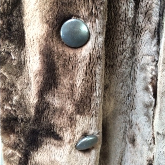 VINTAGE Seal Fur Coat - Picture 3 of 3