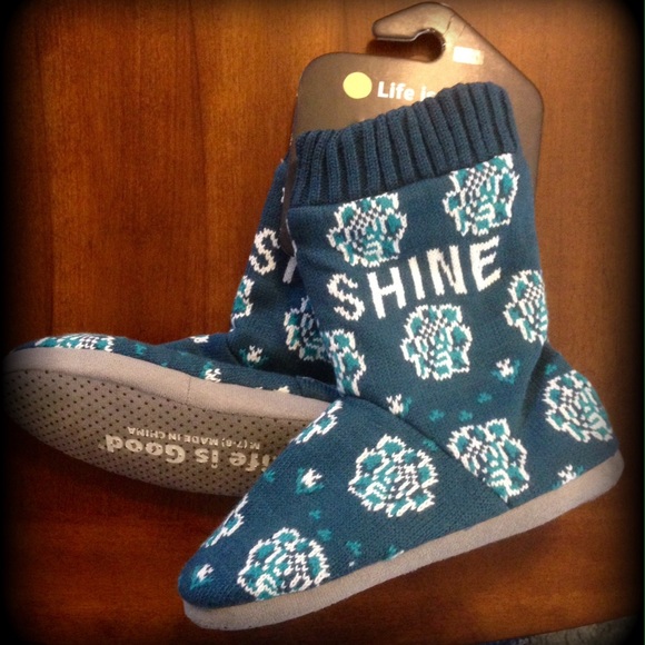 Life is Good cozy slipper socks