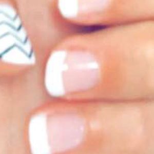 Meet your Posher, Chloe