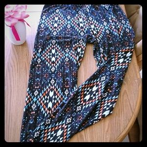 Patterned leggings