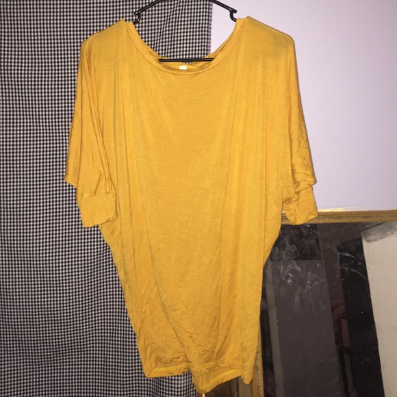 Flowy top