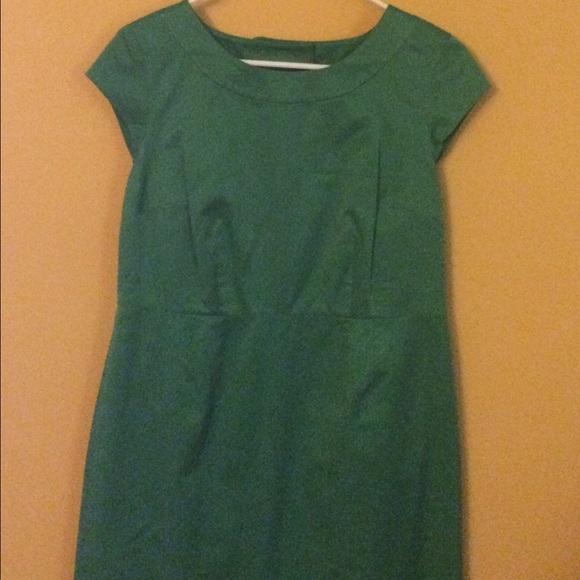 Emerald Green Dress - Picture 1 of 4