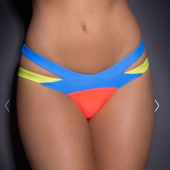 Agent Provocateur AUTHENTIC Bikini Top & Bottom - Picture 3 of 4