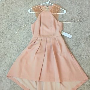 BCBG Cut out dress-Peach