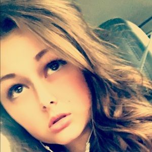 Meet your Posher, Ali