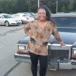 Meet your Posher, Angela