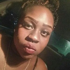 Meet your Posher, Kendra