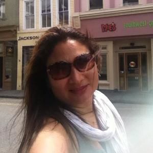 Meet your Posher, Lorena