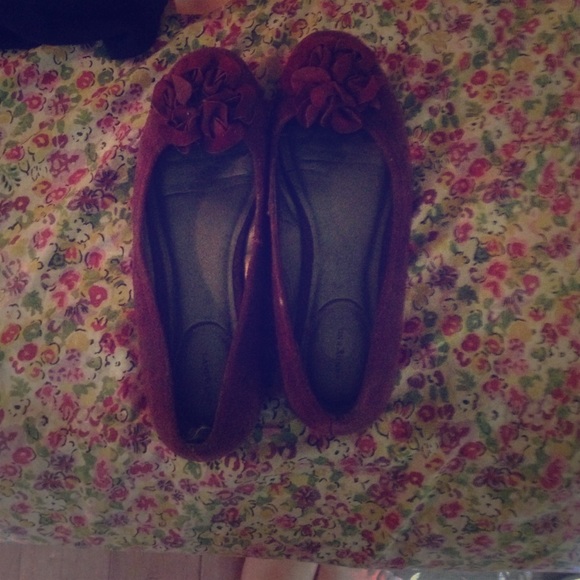 Dress shoes