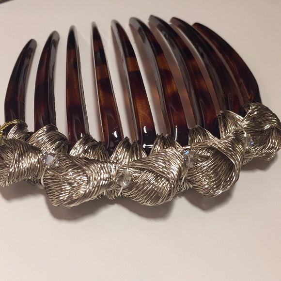 Mesh Knotted Tort Comb w Swarovski Crystals ✨Firm✨ - Picture 3 of 8