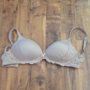 Victoria's Secret bra