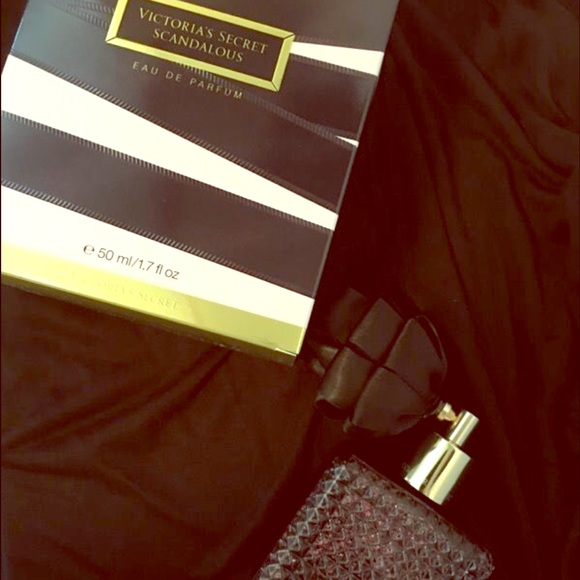 SCANDELOUS 1.7fl oz perfume