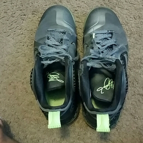 Lebron 9 - Picture 3 of 4