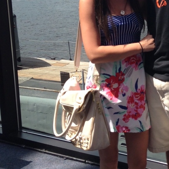 Steve Madden studded bag. - Picture 2 of 4