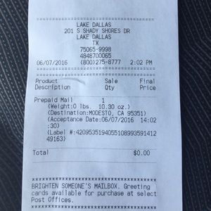 Shipping details on Misguided jumper