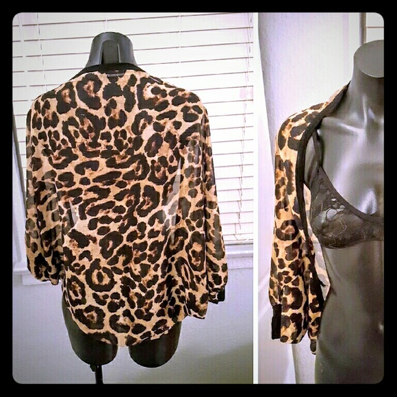 ~Sheer Leppy' Print Shrug~