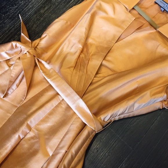 Reduced. Mad men kinda silk dress. - Picture 3 of 4