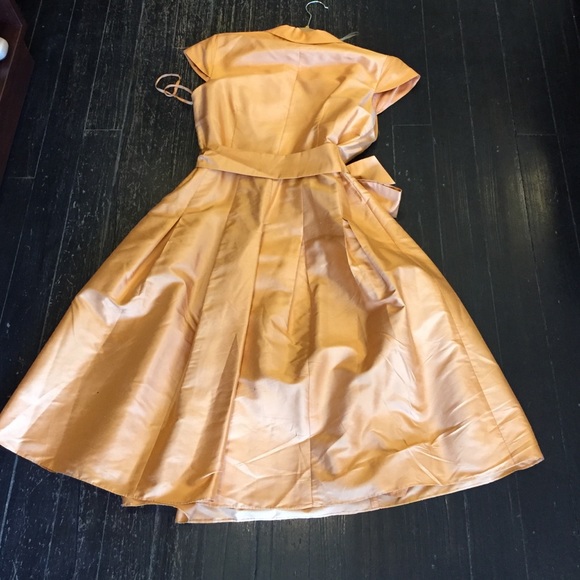 Reduced. Mad men kinda silk dress. - Picture 4 of 4