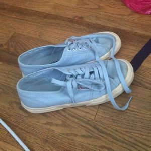 Light blue supergas