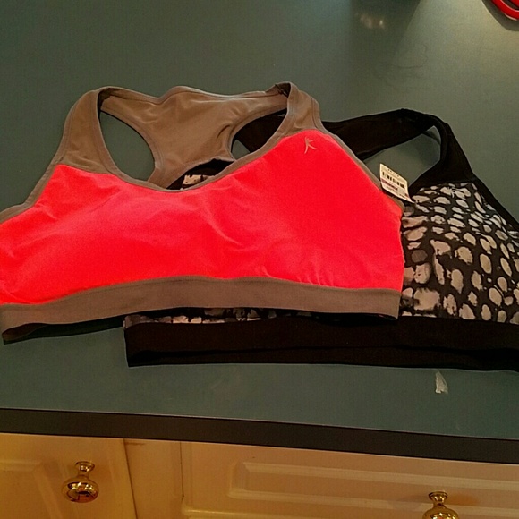 2 Sports Bra