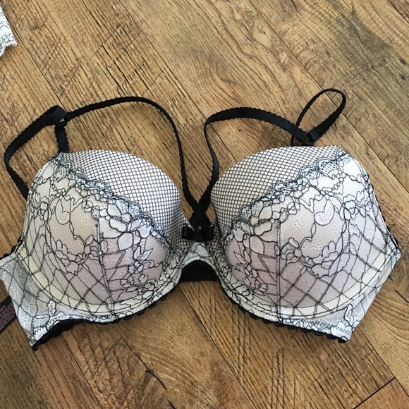 Victoria's Secret bra