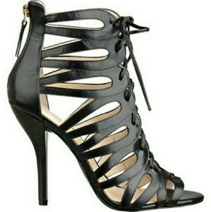 NEW Nine West Blk leather gladiator lace up heel 9
