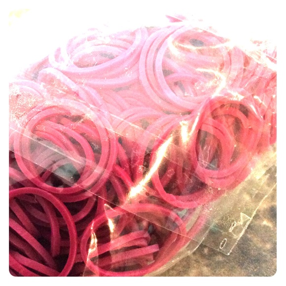 Rainbow loom bands