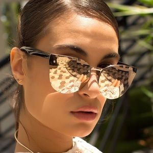 BNIB Quay Higher Love Sunglasses