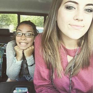 Meet your Posher, Brittney