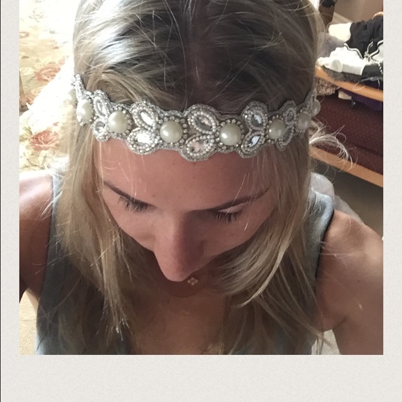 Beautiful hairband. NEW - Picture 4 of 4