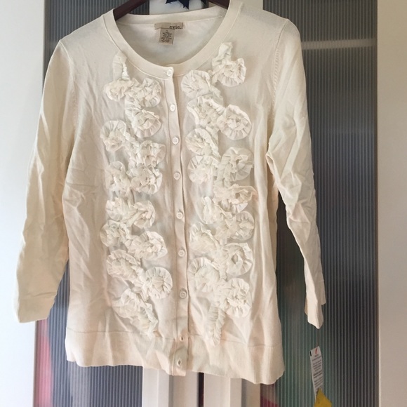 Cream cardigan with ribbon detailing