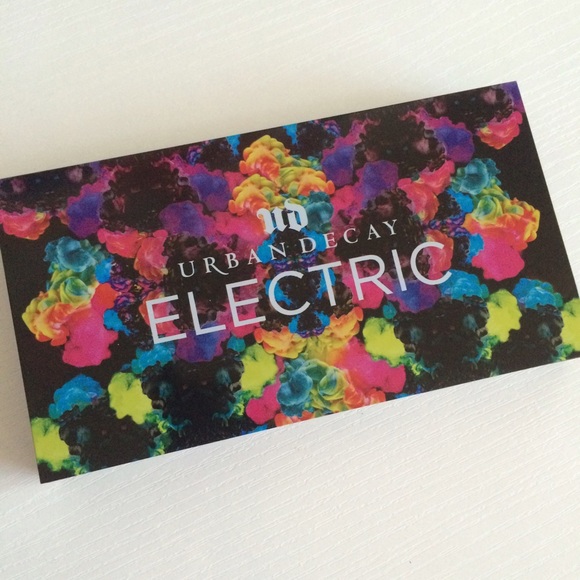 Urban Decay Other - Urban Decay Electric palette