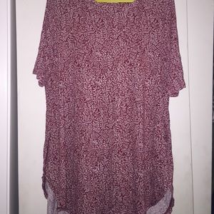 Red floral long slit short sleeve shirt