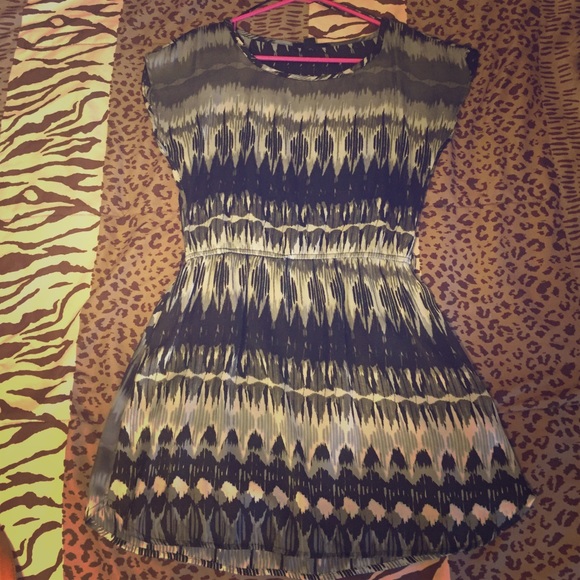Short Sleeve dress