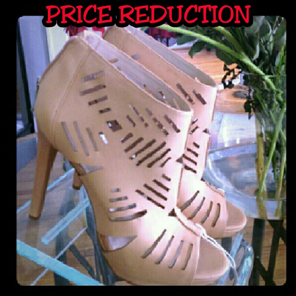 PRICE DROP - BCBG Peep Toe Bootie Size 9.5