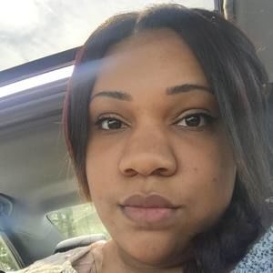 Meet your Posher, Lucy