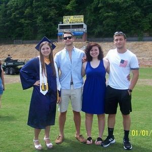 Meet your Posher, Claire