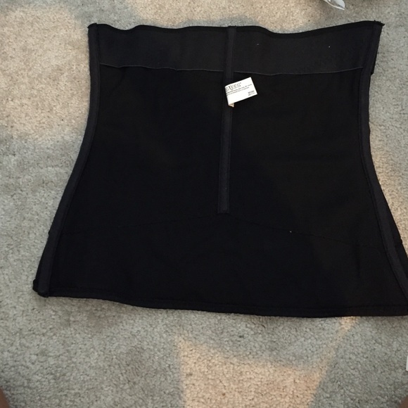 Waist trainer