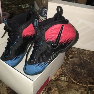 Nike foamposites 6Y blue/Crimson/black