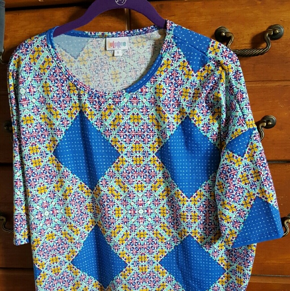 Lularoe Irma tunic