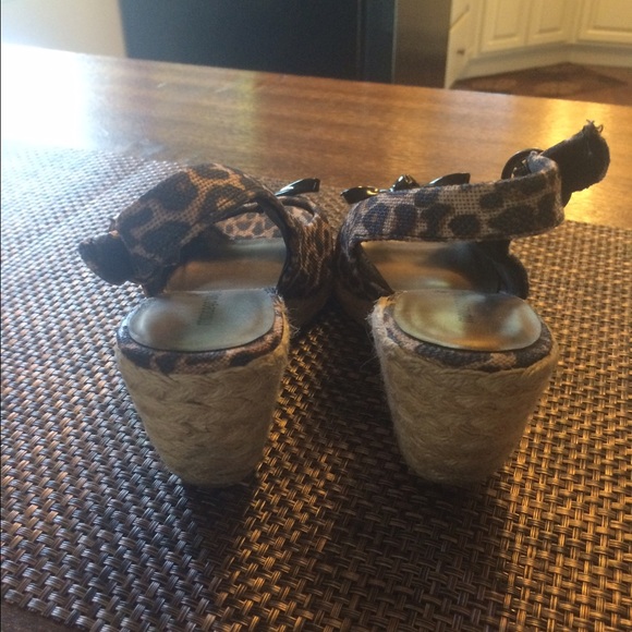 Leopard print wedges - Picture 3 of 4