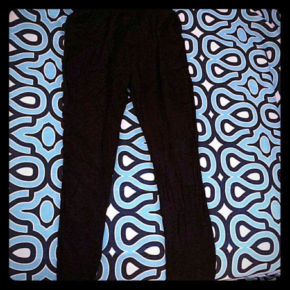 Black flowy pants