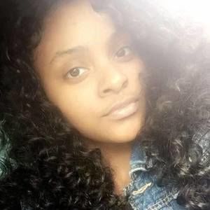 Meet your Posher, Tiara