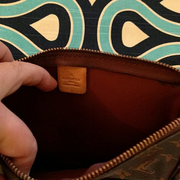 Louis Vuitton handbag - Picture 3 of 4