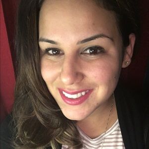 Meet your Posher, Christina