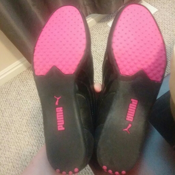 Puma Shoes - Picture 3 of 4