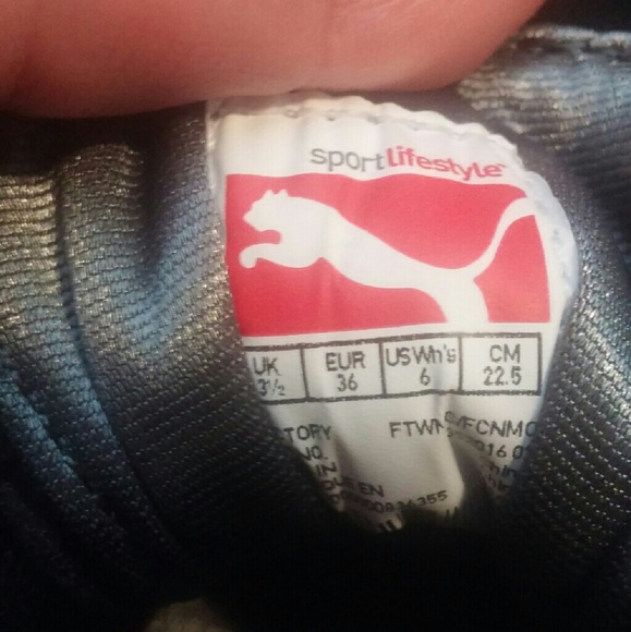 Puma Shoes - Picture 4 of 4