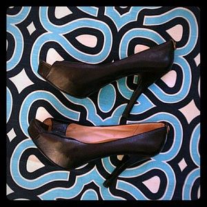 Michael Kors black leather heels