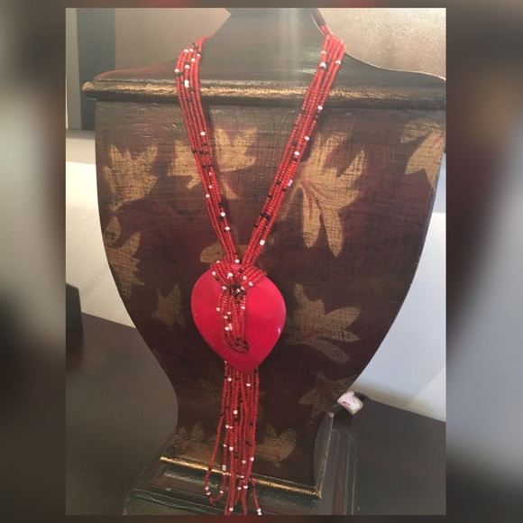 BEAUTIFUL NECKLACE